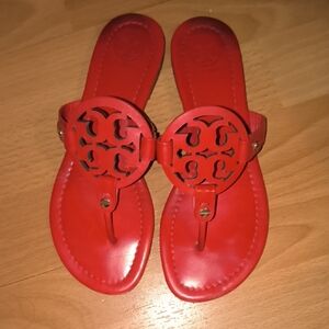 Tory Burch | Vibrant Red Sandals